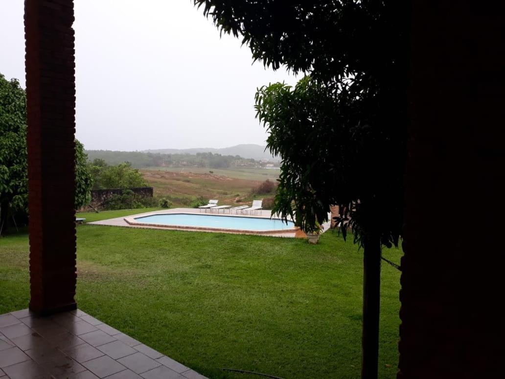 Chacara Charbella Villa Tres Ranchos Екстериор снимка